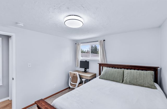 6714 N Stevens St, Spokane, WA 99208