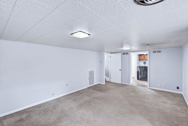 6714 N Stevens St, Spokane, WA 99208