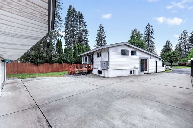 6714 N Stevens St, Spokane, WA 99208