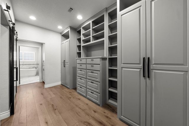 715 Mountain Leather, Horseshoe Bay, TX 78657