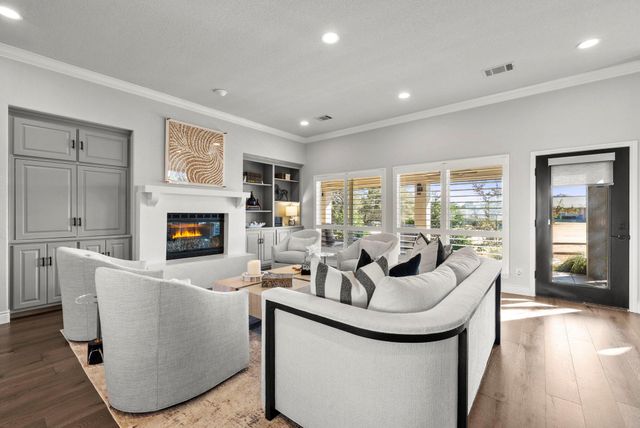 715 Mountain Leather, Horseshoe Bay, TX 78657