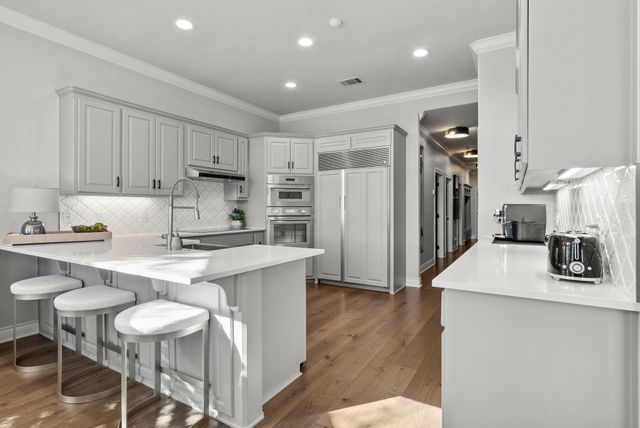 715 Mountain Leather, Horseshoe Bay, TX 78657