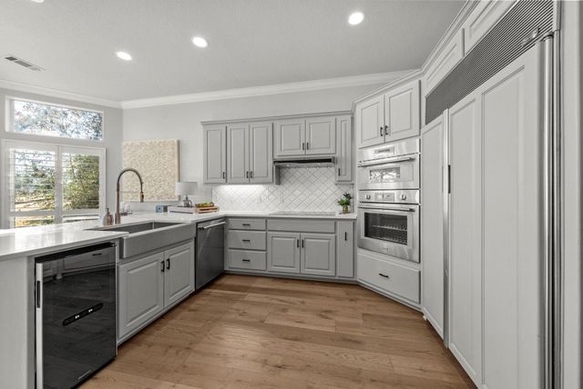 715 Mountain Leather, Horseshoe Bay, TX 78657