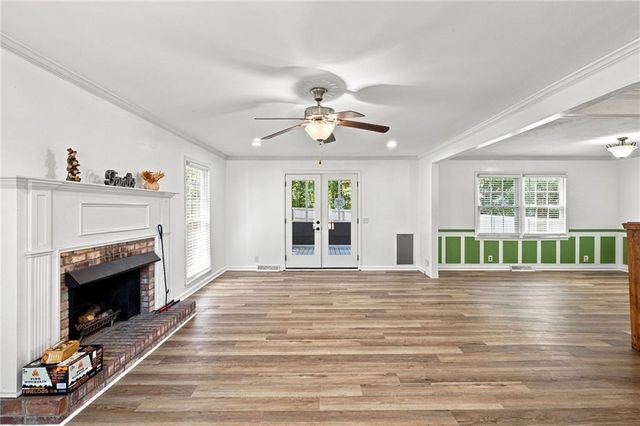 108 E Creekview Drive Drive SW, Rome, GA 30165