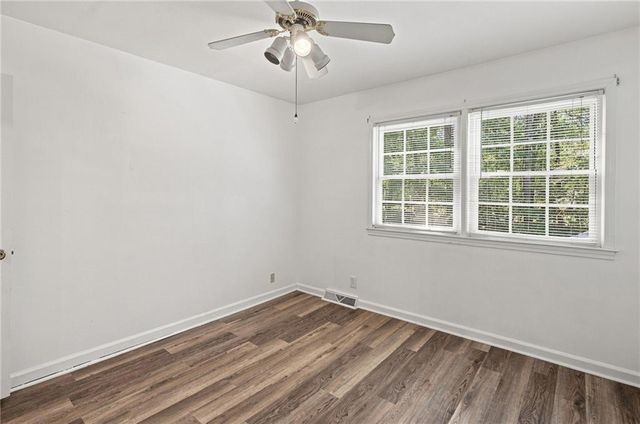 108 E Creekview Drive Drive SW, Rome, GA 30165
