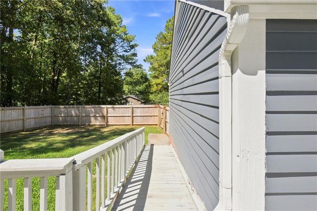 108 E Creekview Drive Drive SW, Rome, GA 30165
