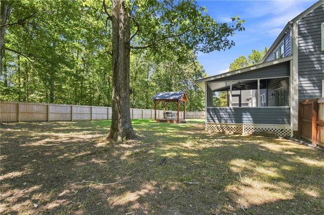 108 E Creekview Drive Drive SW, Rome, GA 30165