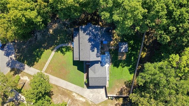 108 E Creekview Drive Drive SW, Rome, GA 30165
