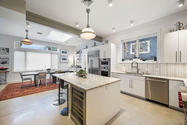 14 Central Street B, Marblehead, MA 01945