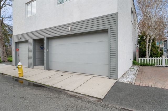 14 Central Street B, Marblehead, MA 01945