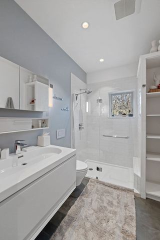14 Central Street B, Marblehead, MA 01945