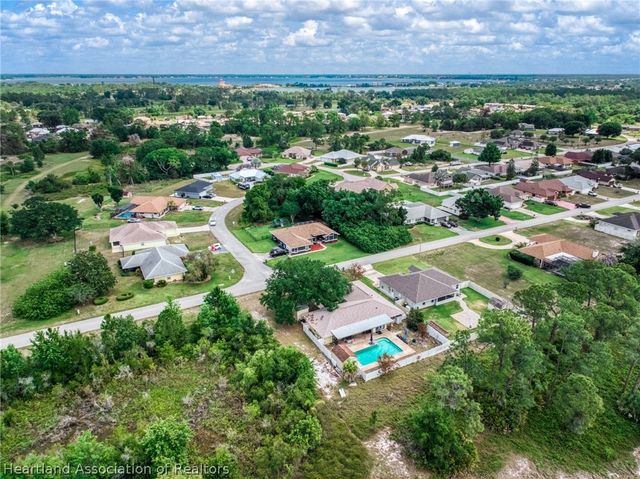 621 Dozier Avenue, Sebring, FL 33875