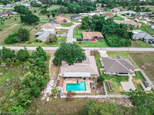 621 Dozier Avenue, Sebring, FL 33875