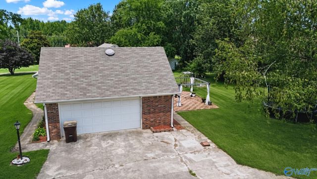 15952 Jackson Lane, Athens, AL 35613