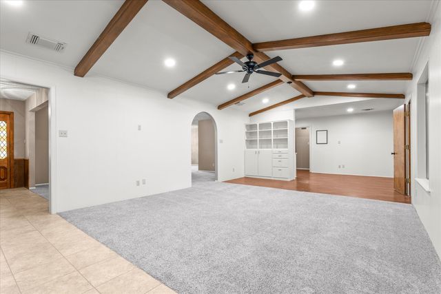 103 Baylor Lane, Levelland, TX 79336