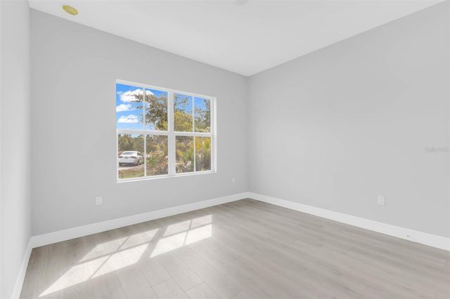 405 LOVELAND BOULEVARD, Port Charlotte, FL 33954