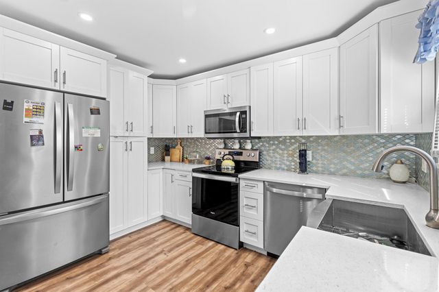 2363 NW 13th Court, Delray Beach, FL 33445