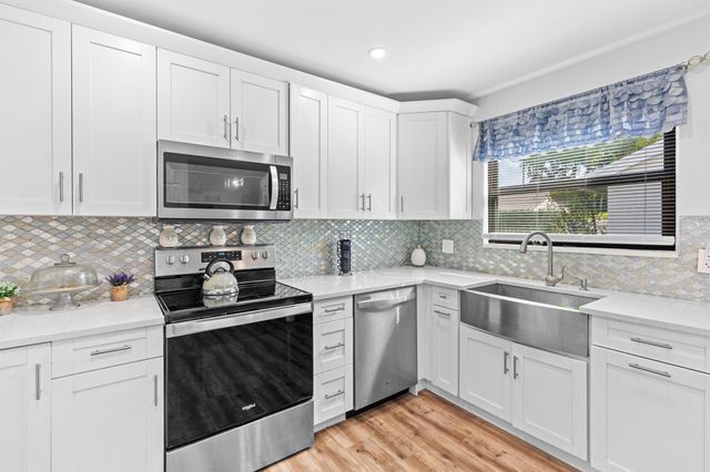 2363 NW 13th Court, Delray Beach, FL 33445