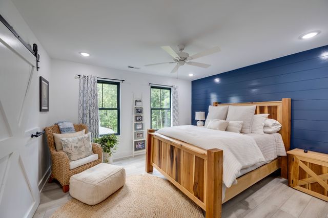 1838 Rock Springs Rd, Columbia, TN 38401