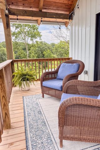 1838 Rock Springs Rd, Columbia, TN 38401