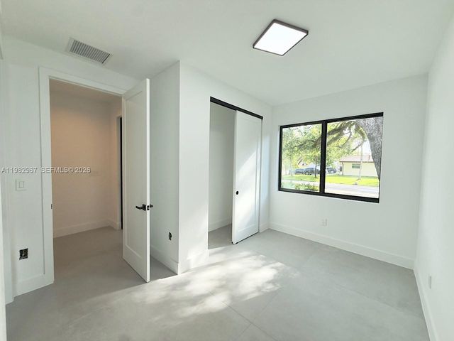 1603 SW 30th Avenue, Fort Lauderdale, FL 33312