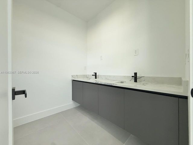 1603 SW 30th Avenue, Fort Lauderdale, FL 33312