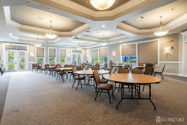 10 Iverness Court, Lacey, NJ 08731