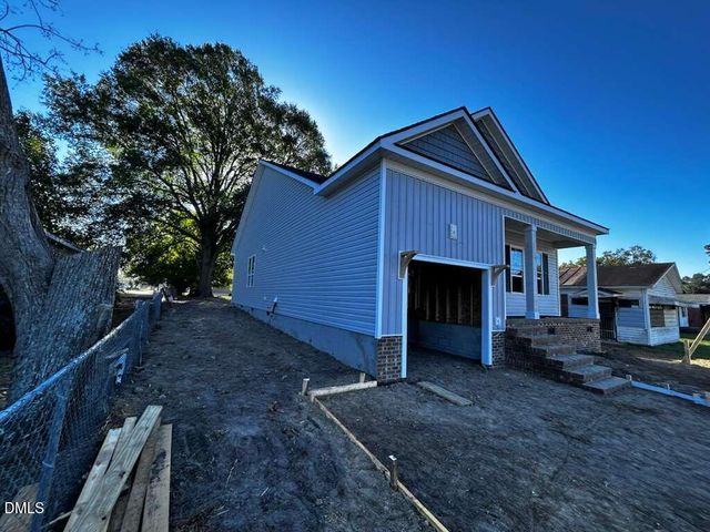 608 S Goldsboro Street, Fremont, NC 27830