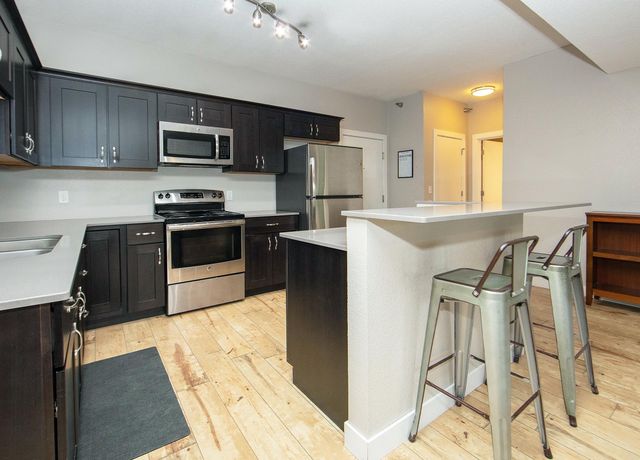 221 E 5th St Ste 205, Cedar Falls, IA 50613