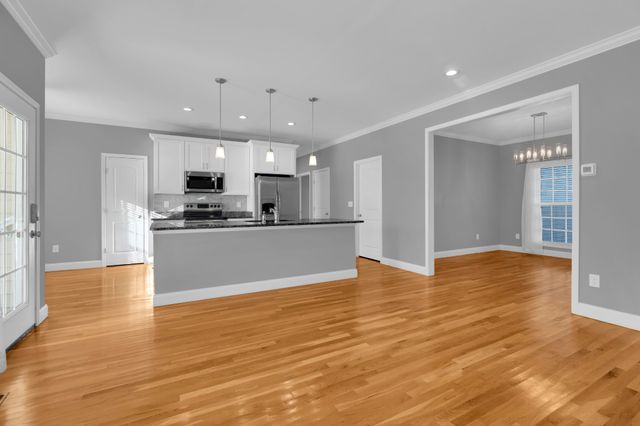 116 Coventry Ct, Hillsboro, TN 37342