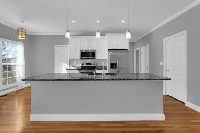 116 Coventry Ct, Hillsboro, TN 37342