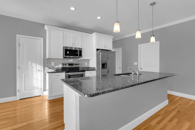 116 Coventry Ct, Hillsboro, TN 37342