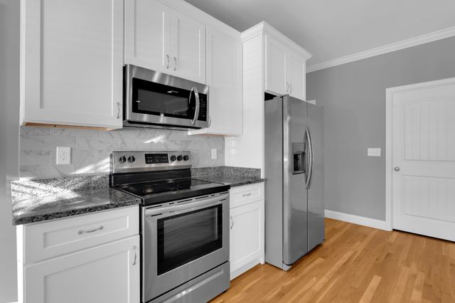 116 Coventry Ct, Hillsboro, TN 37342