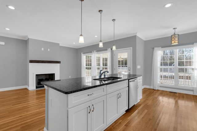 116 Coventry Ct, Hillsboro, TN 37342