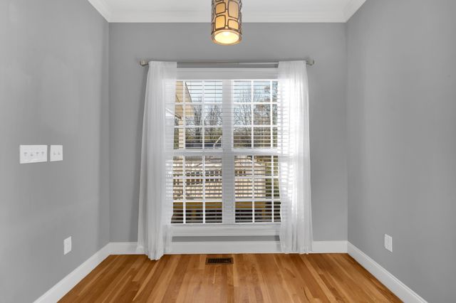 116 Coventry Ct, Hillsboro, TN 37342