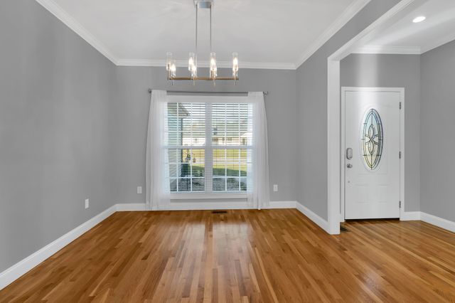 116 Coventry Ct, Hillsboro, TN 37342