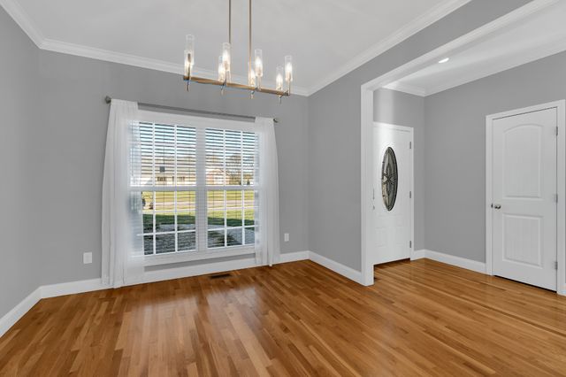 116 Coventry Ct, Hillsboro, TN 37342