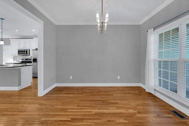 116 Coventry Ct, Hillsboro, TN 37342