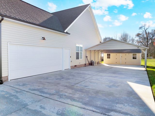 116 Coventry Ct, Hillsboro, TN 37342