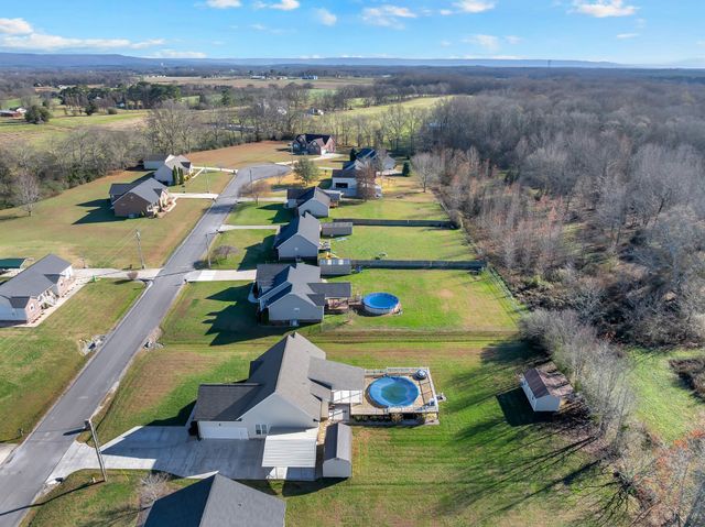 116 Coventry Ct, Hillsboro, TN 37342