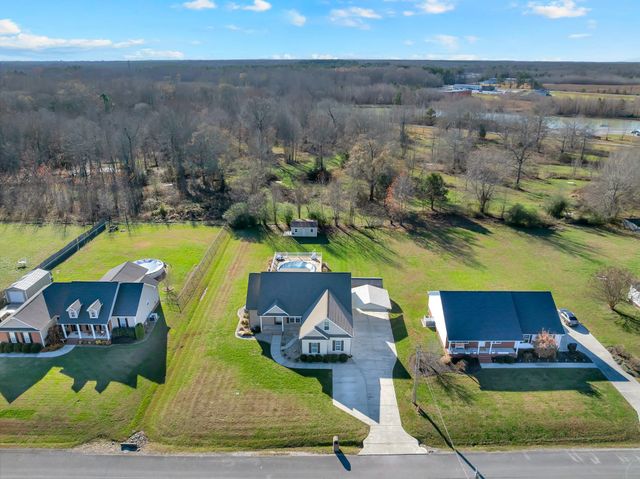 116 Coventry Ct, Hillsboro, TN 37342