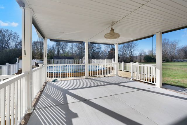 116 Coventry Ct, Hillsboro, TN 37342