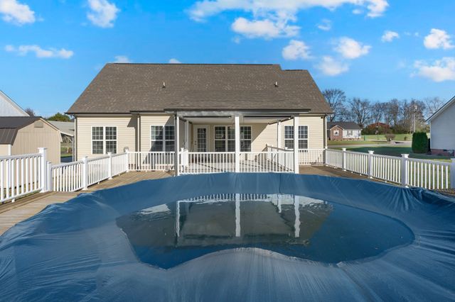 116 Coventry Ct, Hillsboro, TN 37342