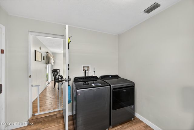 11506 RENNE Drive E, Jacksonville, FL 32218