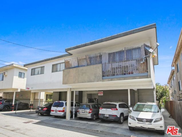 3625 Mentone Avenue, Los Angeles, CA 90034