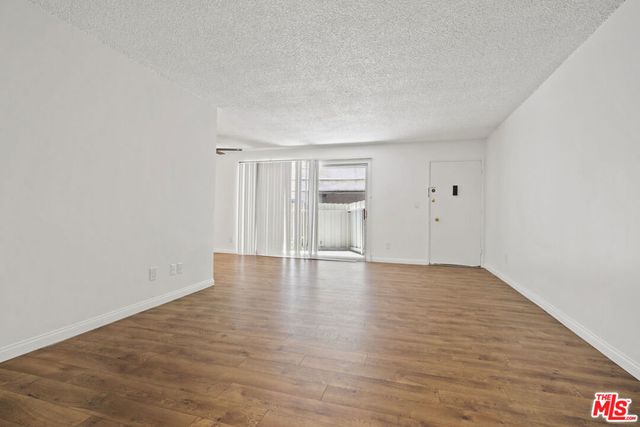 3625 Mentone Avenue, Los Angeles, CA 90034
