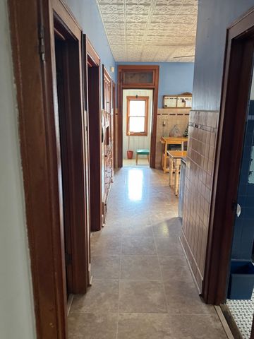 2737 Harvey Avenue, Berwyn, IL 60402