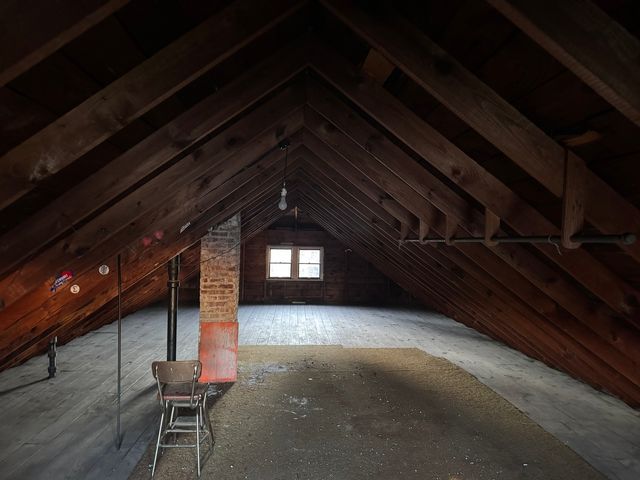 2737 Harvey Avenue, Berwyn, IL 60402