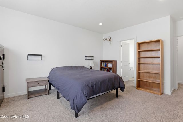 6103 Ballentree Ln, Rathdrum, ID 83858