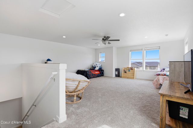 6103 Ballentree Ln, Rathdrum, ID 83858
